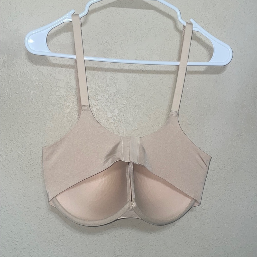 SKIMS Nude Bra - Picture 6 of 6